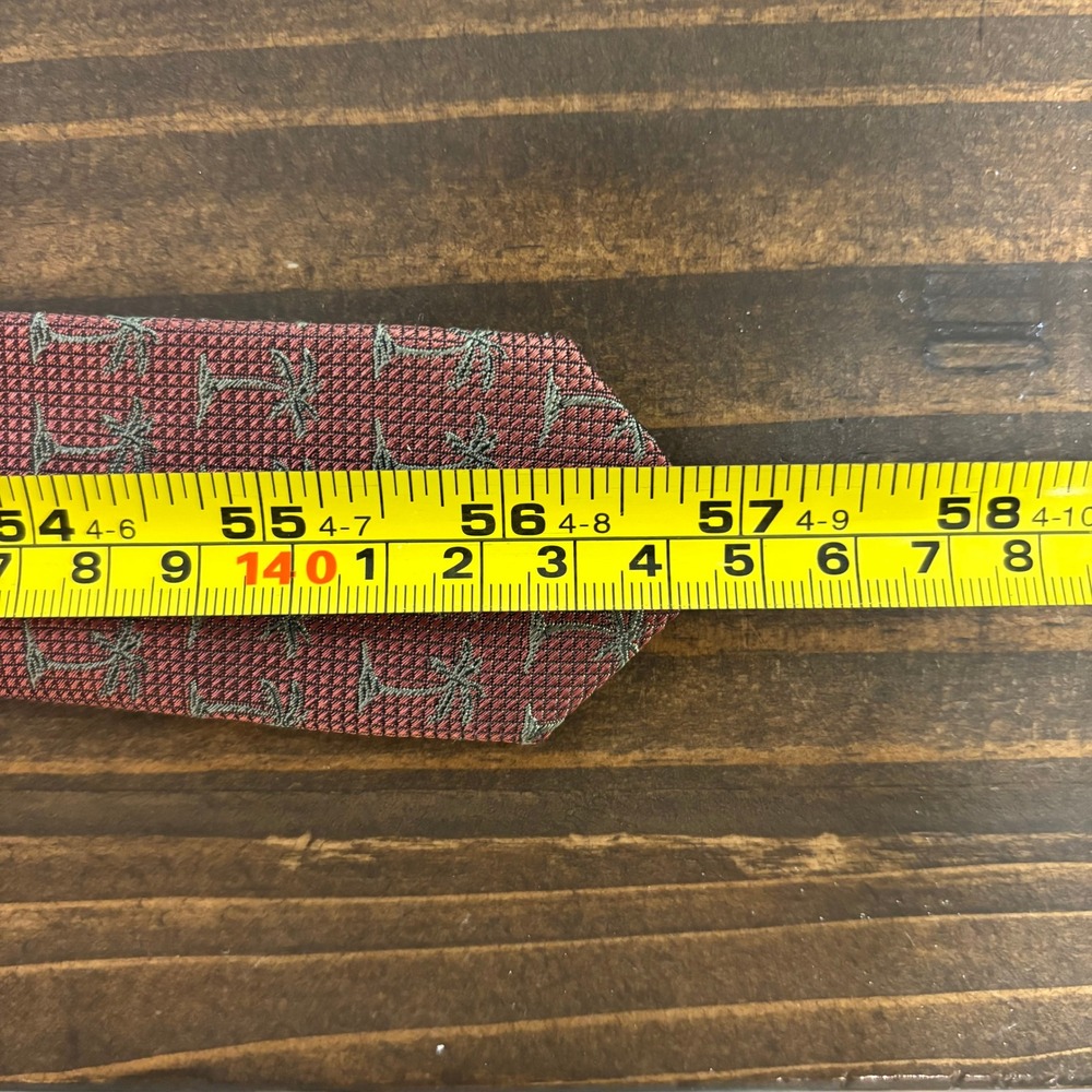 Tommy Bahama Off Island Mens Silk Tie Rust Red Palm Tree Tropical‎ Hand Made - Picture 8 of 8